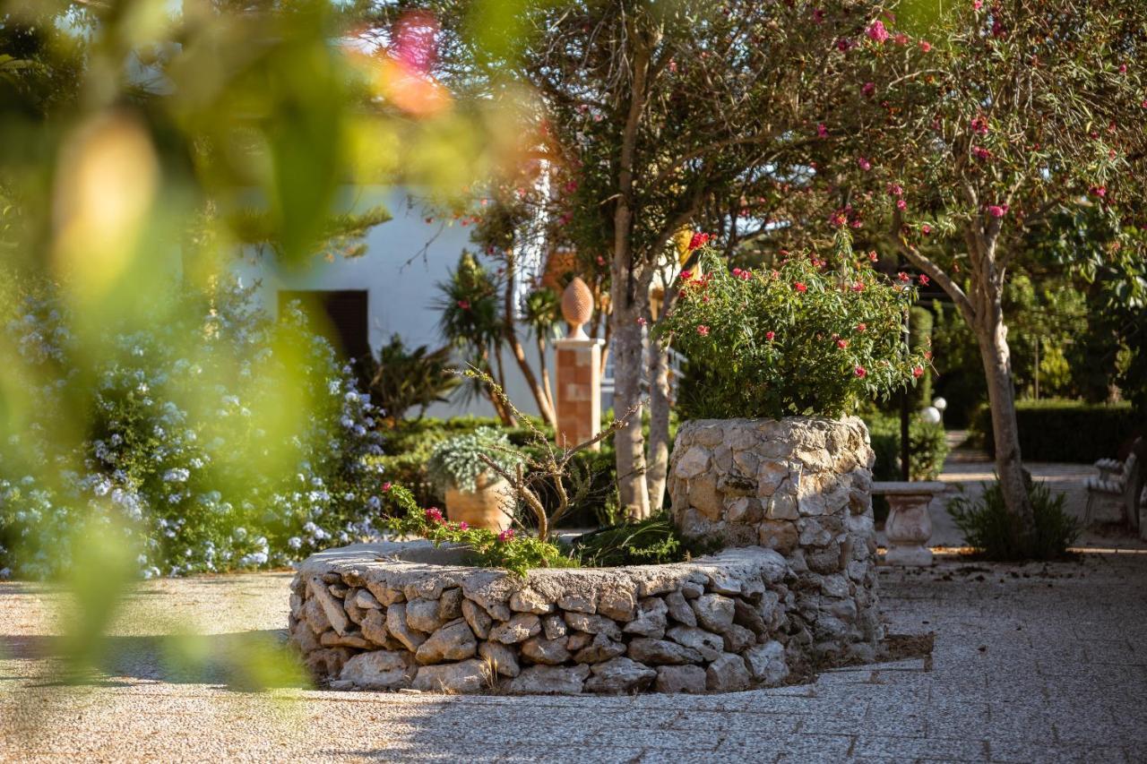 Апартаменты Giardino Dell'Impossibile Di Antonino Campo Фавиньяна Экстерьер фото