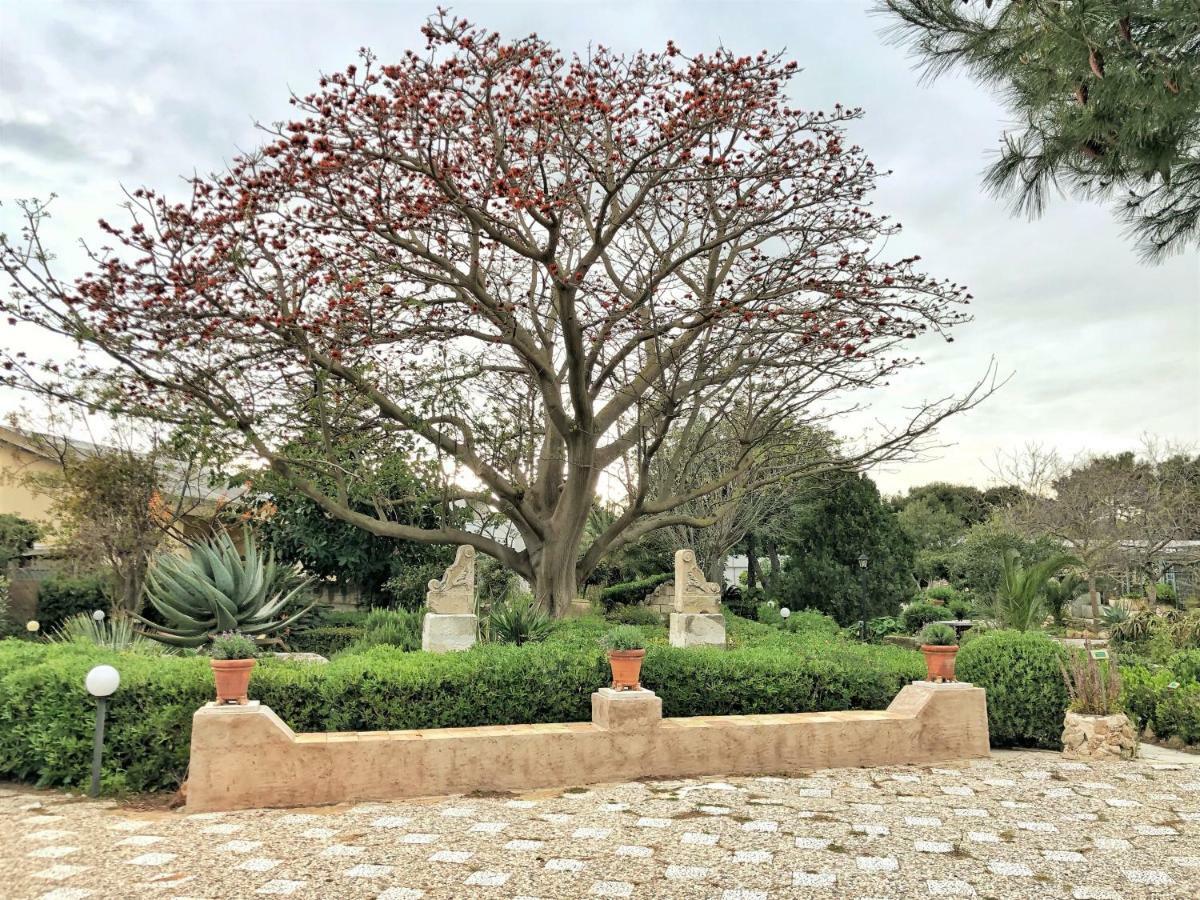 Апартаменты Giardino Dell'Impossibile Di Antonino Campo Фавиньяна Экстерьер фото
